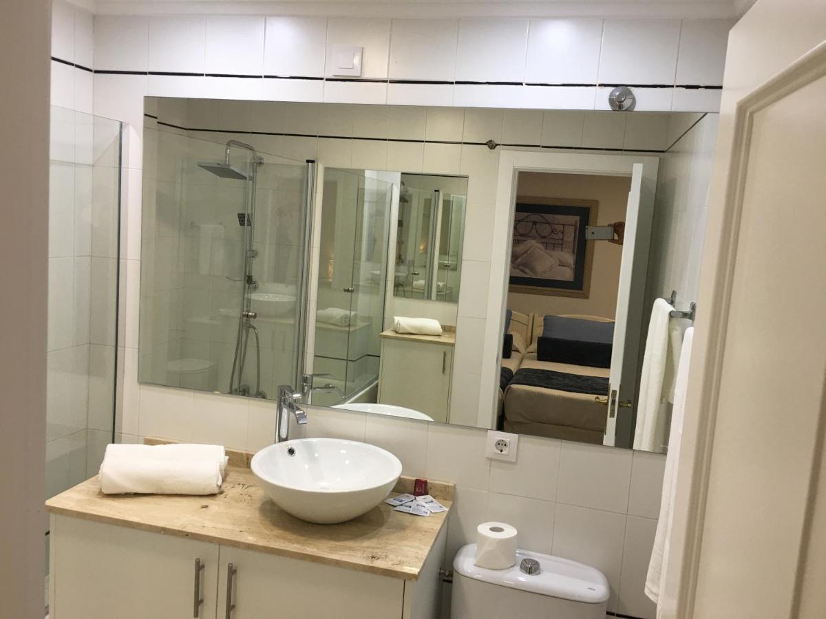Hostal Restaurante Alarico アジャリス エクステリア 写真